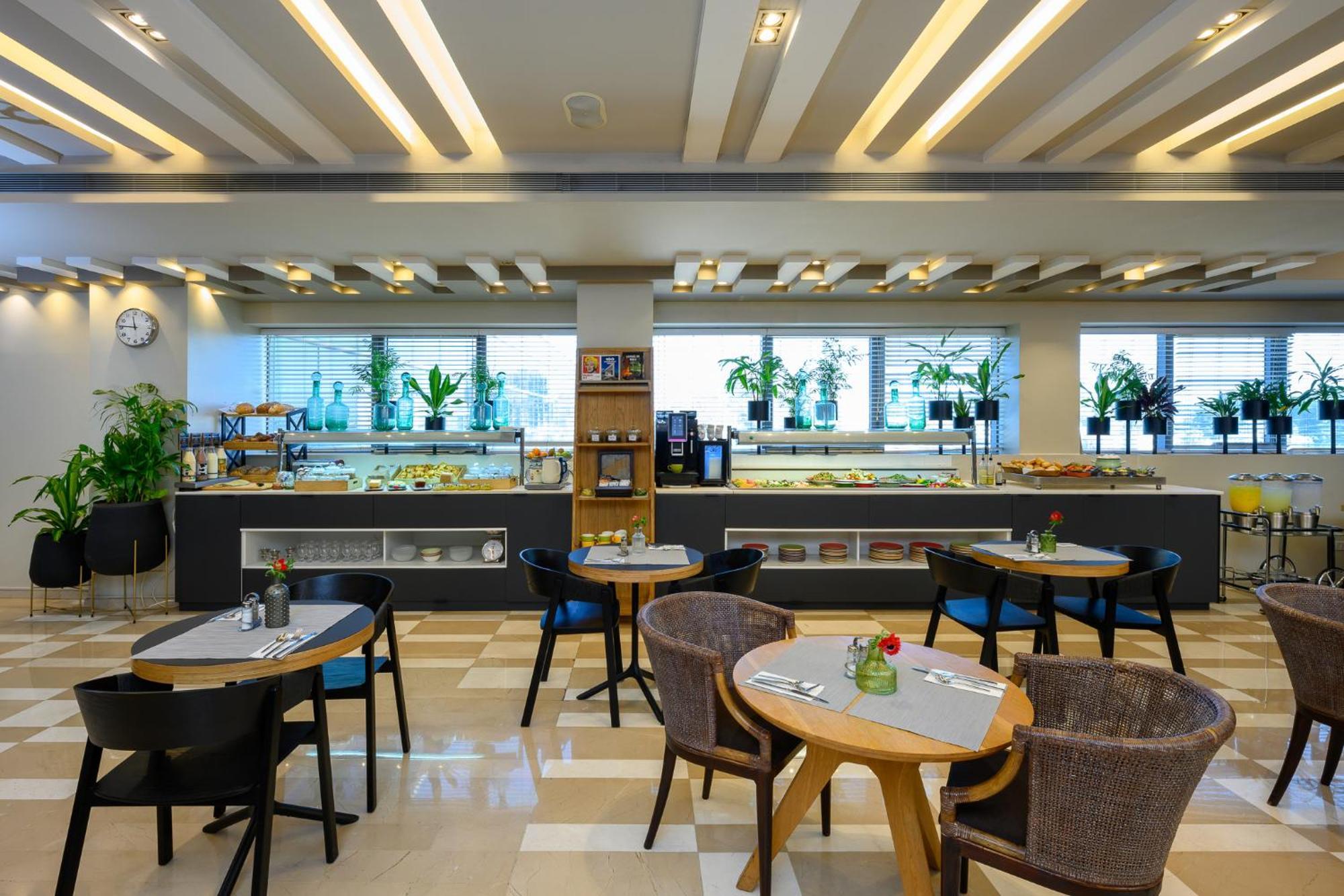 Sadot Hotel Ben Gurion Airport - An Atlas Boutique Hotel Beer Yaakov Buitenkant foto