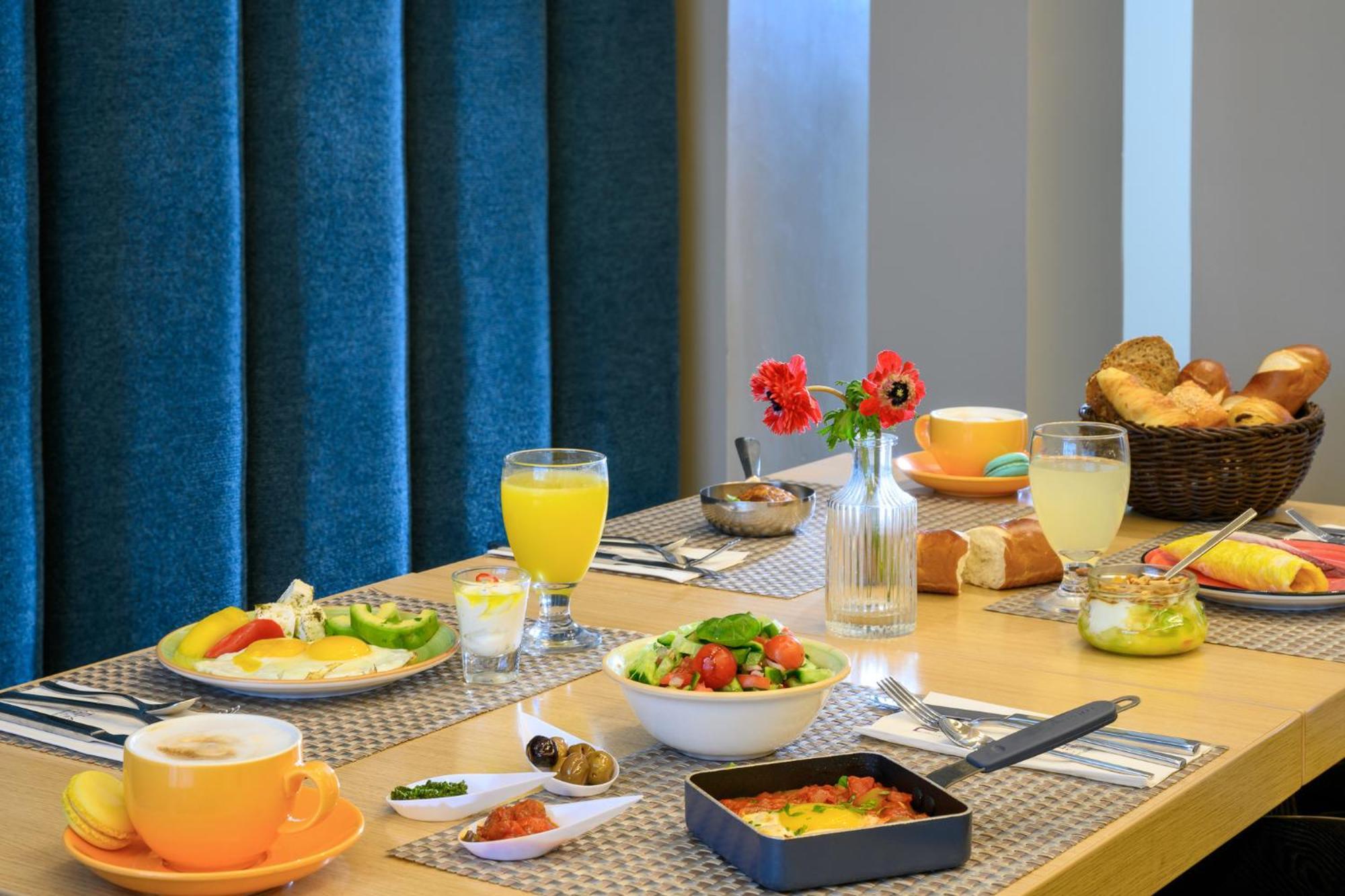Sadot Hotel Ben Gurion Airport - An Atlas Boutique Hotel Beer Yaakov Buitenkant foto
